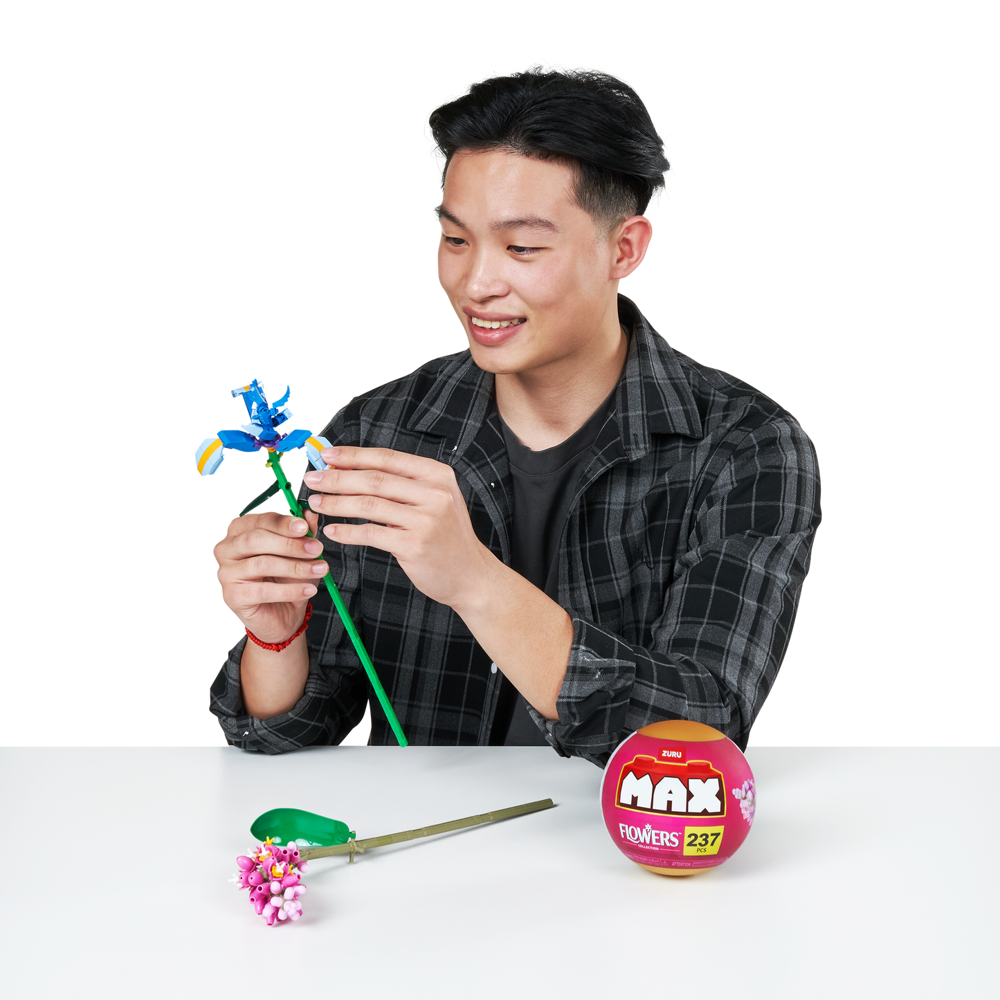 ZURU MAX PREMIUM BRICKS FLOWER CONSTRUCTION- 15 PC PDQ