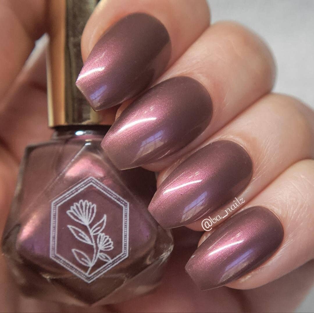 Medusa Nail Polish - Romantic Crimson - Nail Polish