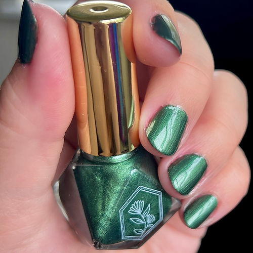 Evergreen - Emerald Green Shimmer - Nail Polish