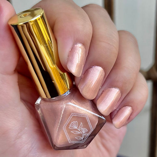 Cashmere - Luxurious Soft Coral Pink Shimmer - Nail Polish