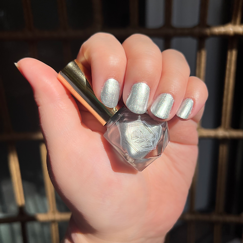 Meteorite - Mirror Silver Glowing Star- - Nail Polish