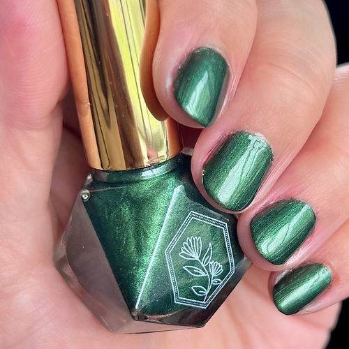 Evergreen - Emerald Green Shimmer - Nail Polish