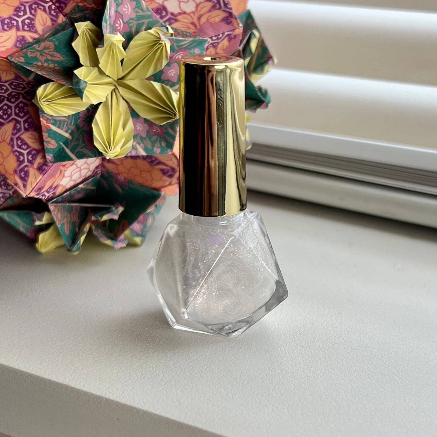 Diamond Dust - Blinding Rainbow Glitter Topper - Nail Polish