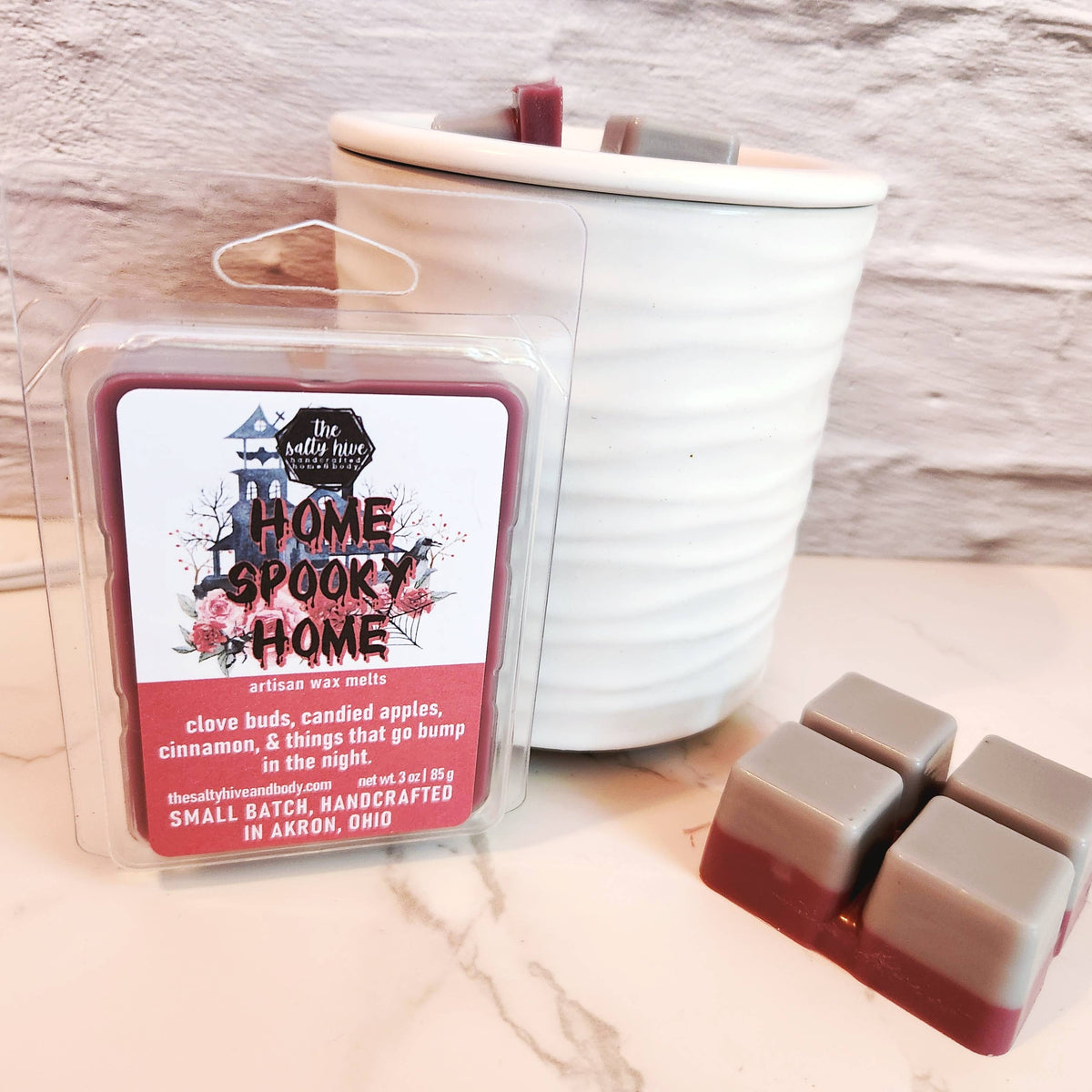 Home Spooky Home wax melts, cinnamon, apple, clove