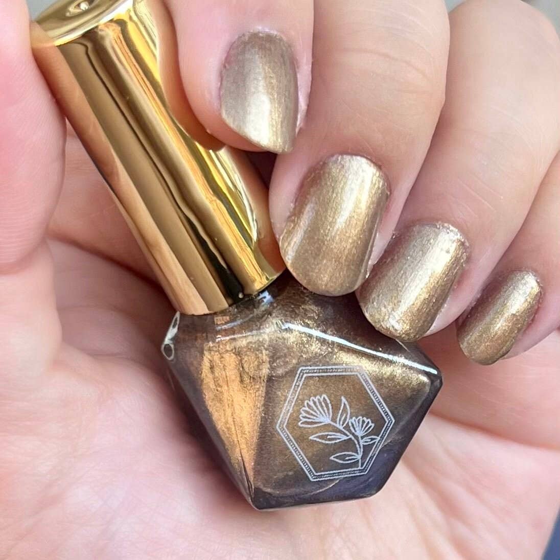 Fools Gold - Lustrous Pyrite Gold - Nail Polish