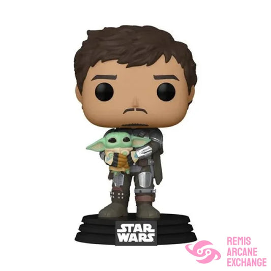 Mando Holding Child Pop! Vinyl Figure